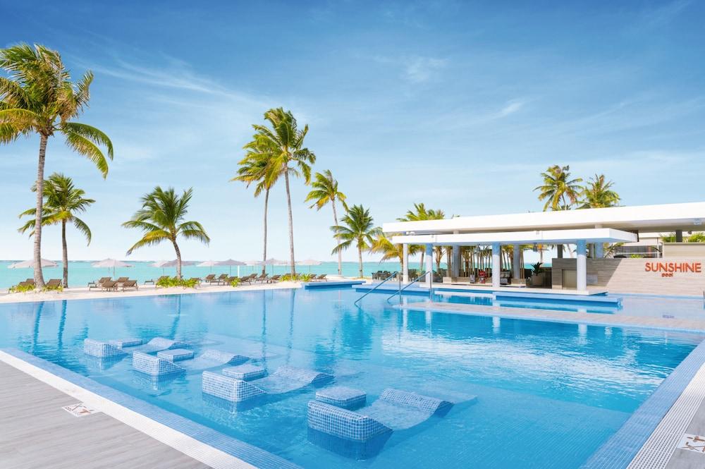 Riu Palace Maldivas Kudahuvadhoo Exterior photo